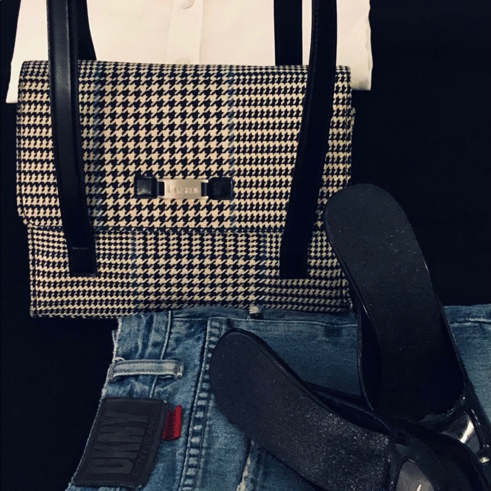 Hand bag